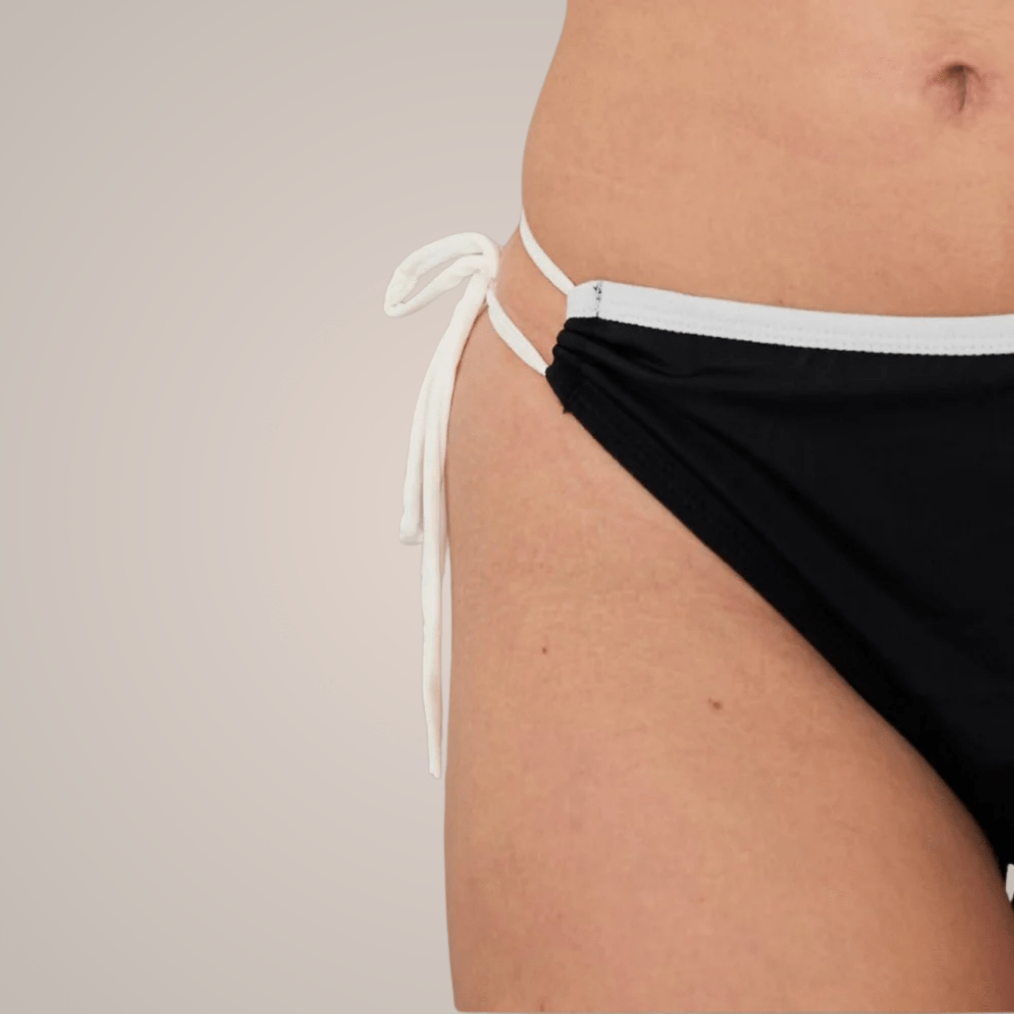 Periodenbikini Set „Lily“ schwarz - Periodenunterwäsche, Menstruationsunterwäsche von my•mense
